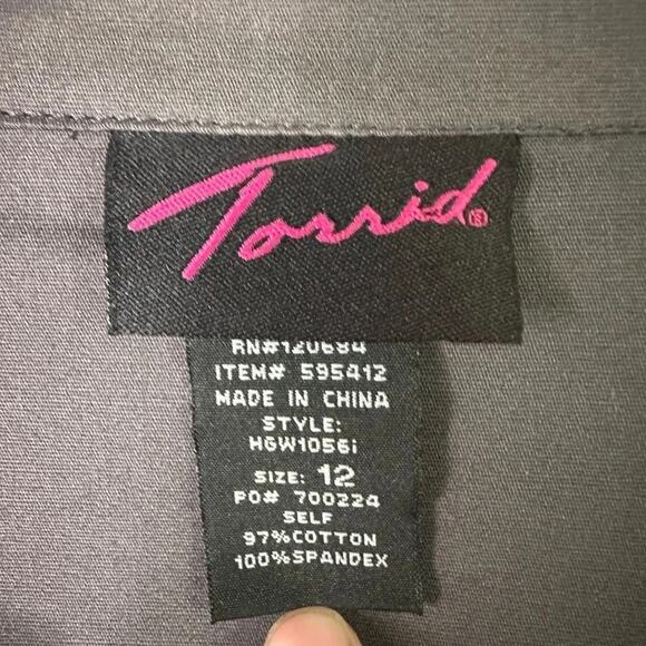 Torrid Womens Dress gathered ruffle bubble balloon sleeve Whimsigoth evening - Picture 6 of 10